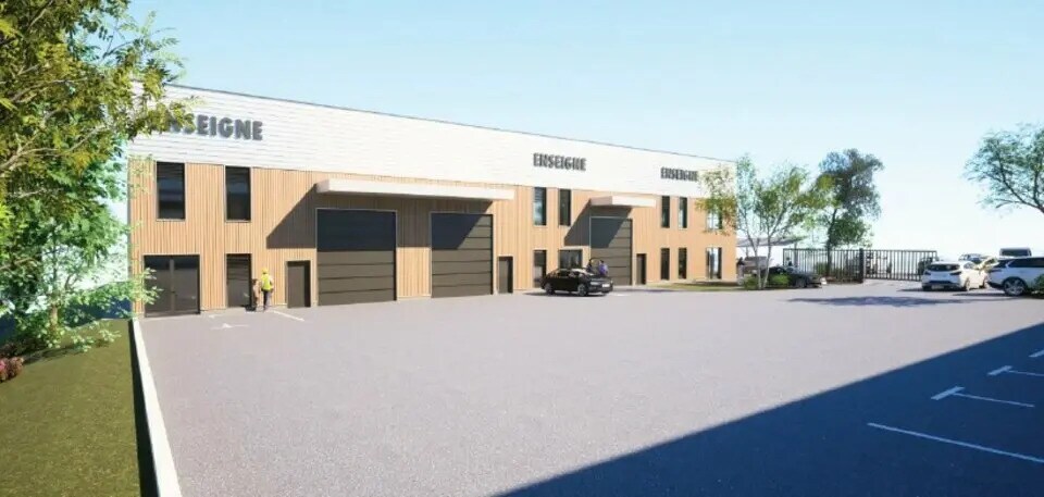 Light Industrial in Saint-Priest to rent Building Photo- Image 1 of 6