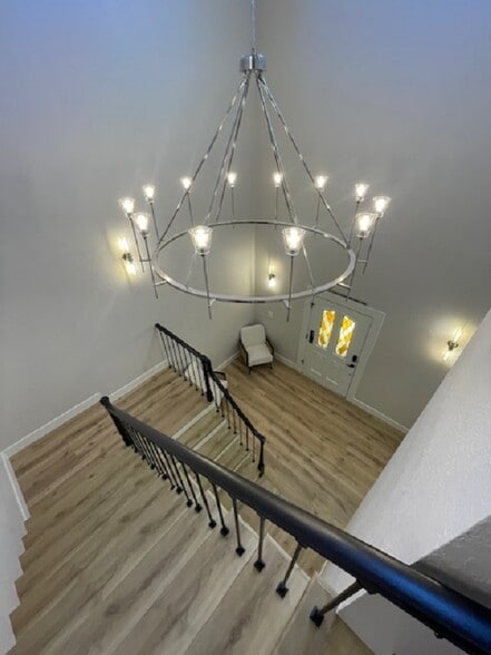 16175 Monterey Rd, Morgan Hill, CA to rent - Lobby - Image 3 of 7