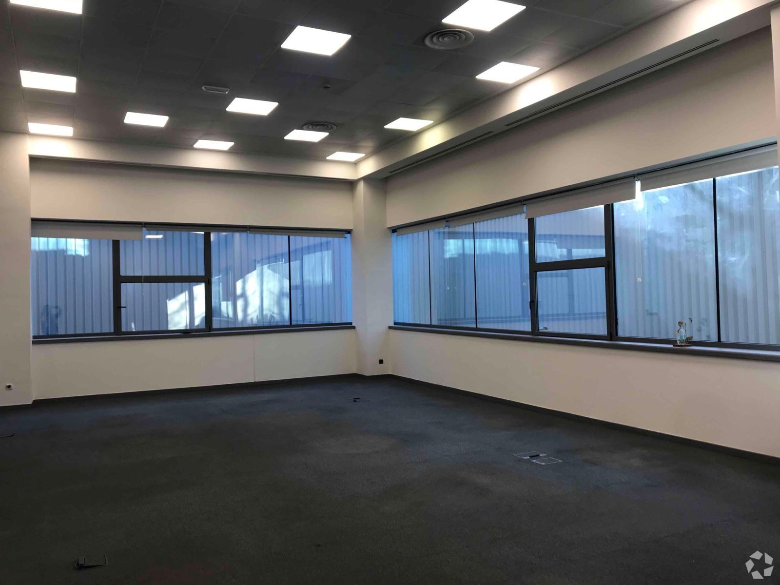 Office in San Sebastián de los Reyes, Madrid to rent Interior Photo- Image 1 of 2