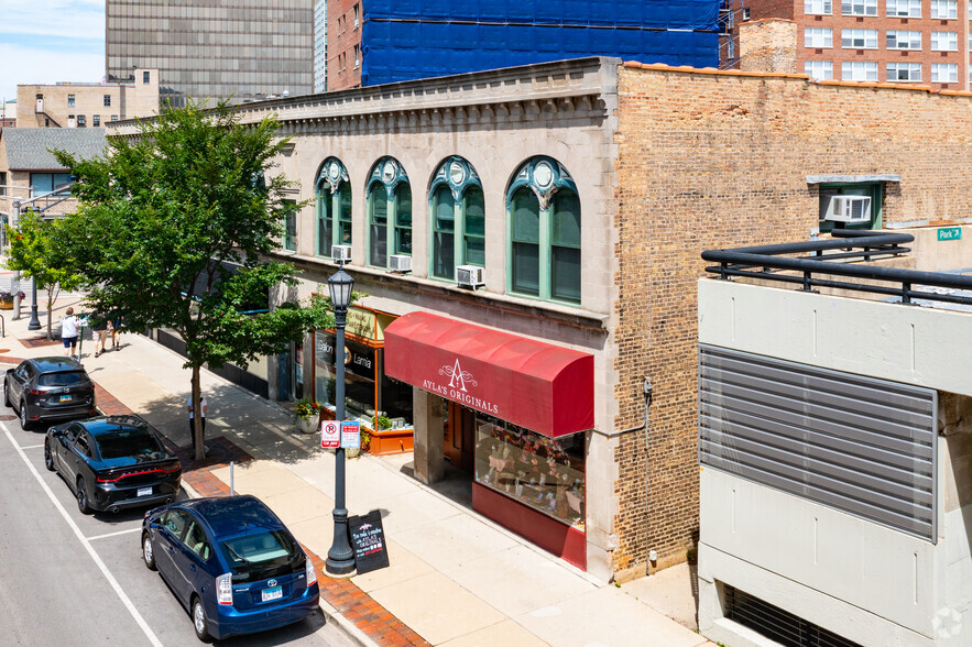 618-628 Grove St, Evanston, IL for rent - Building Photo - Image 3 of 4