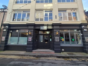 12 Station St, Eastbourne to rent Building Photo- Image 2 of 10