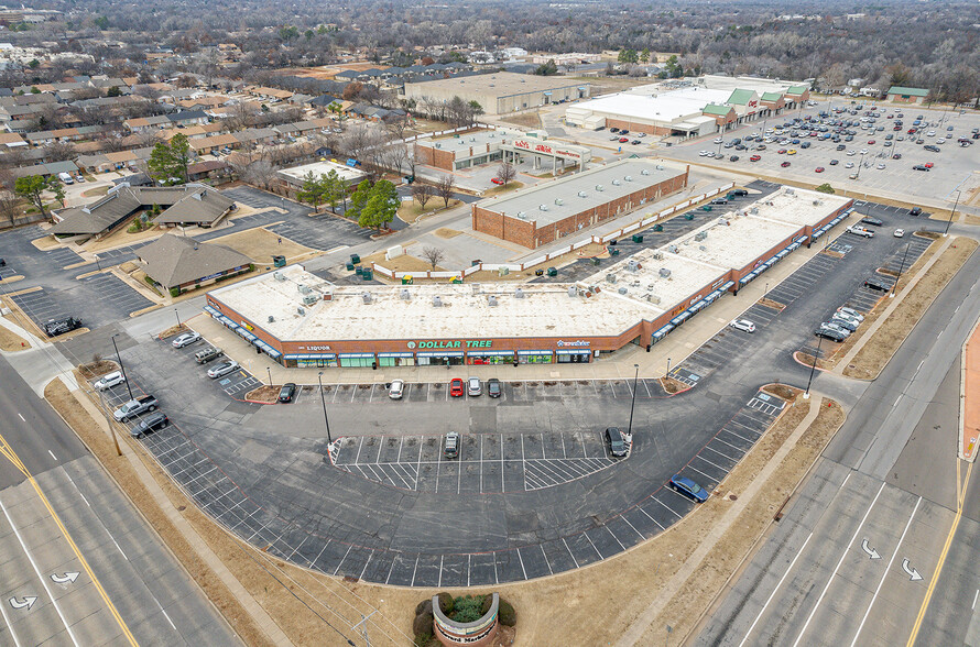 101 N Douglas Blvd, Midwest City, OK for rent - Building Photo - Image 1 of 5