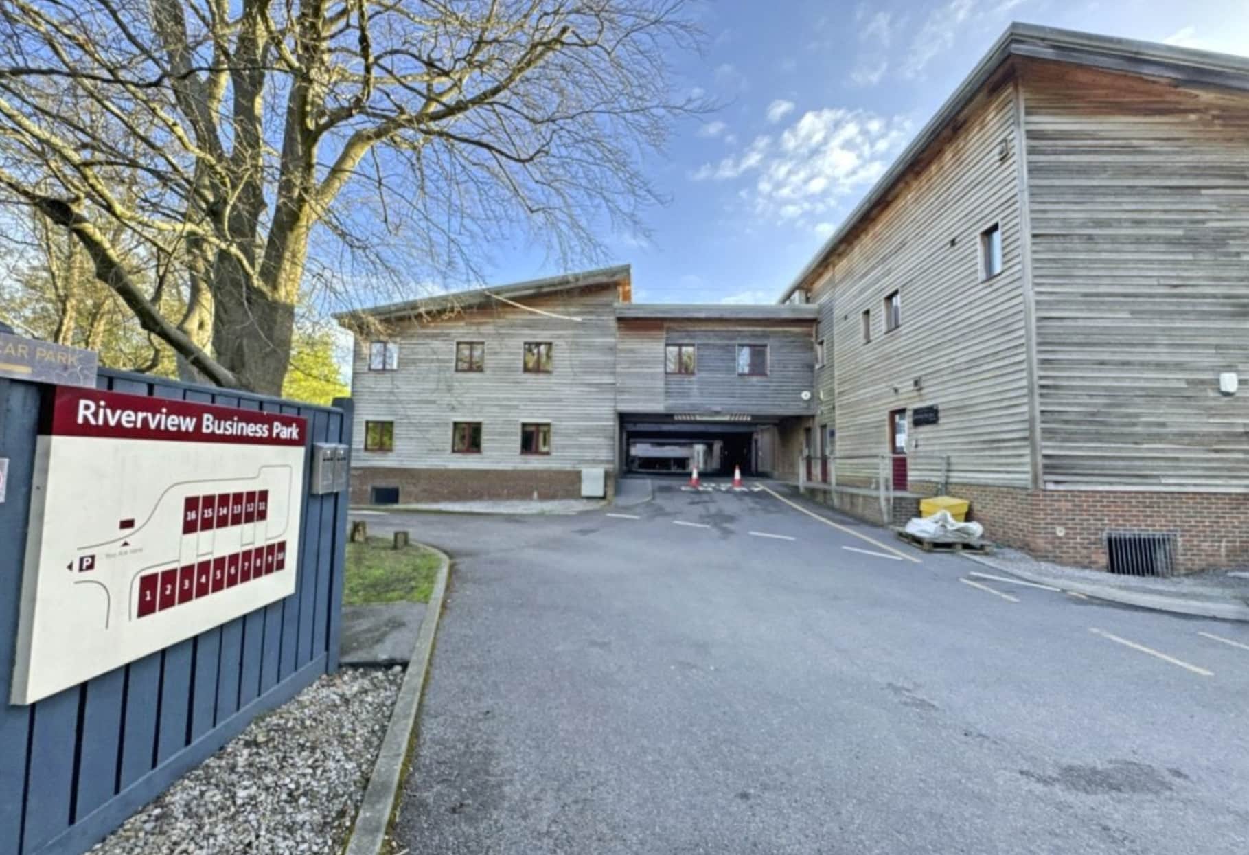 Station Rd, Forest Row to rent Interior Photo- Image 1 of 4