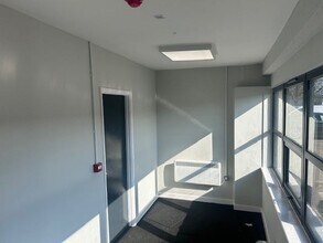 Stonedale Rd, Stonehouse to rent Interior Photo- Image 2 of 2