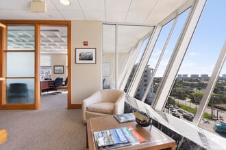 925 S Federal Hwy, Boca Raton, FL to rent Interior Photo- Image 2 of 2