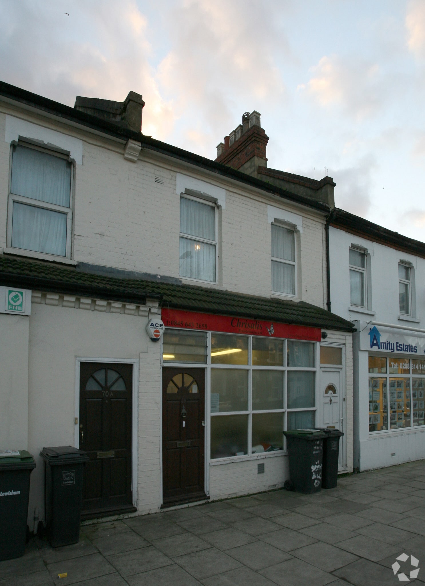 68 Brownhill Rd, London to rent Building Photo- Image 1 of 4