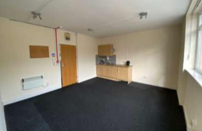 99-104 Mansel St, Swansea to rent Interior Photo- Image 1 of 5