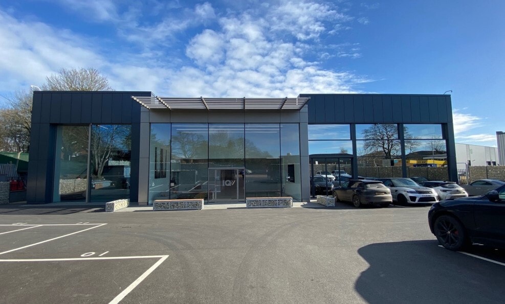 Raans Rd, Amersham to rent Primary Photo- Image 1 of 2