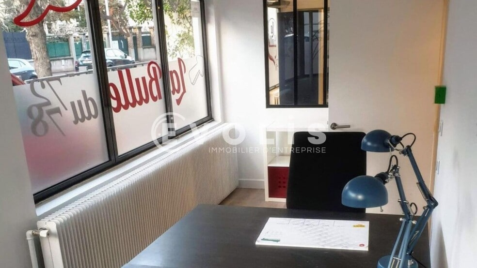 Office in Vanves to rent - Interior Photo - Image 2 of 7