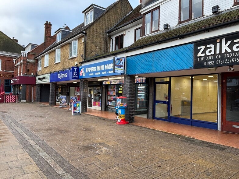 197 High St, Epping to rent - Building Photo - Image 3 of 7