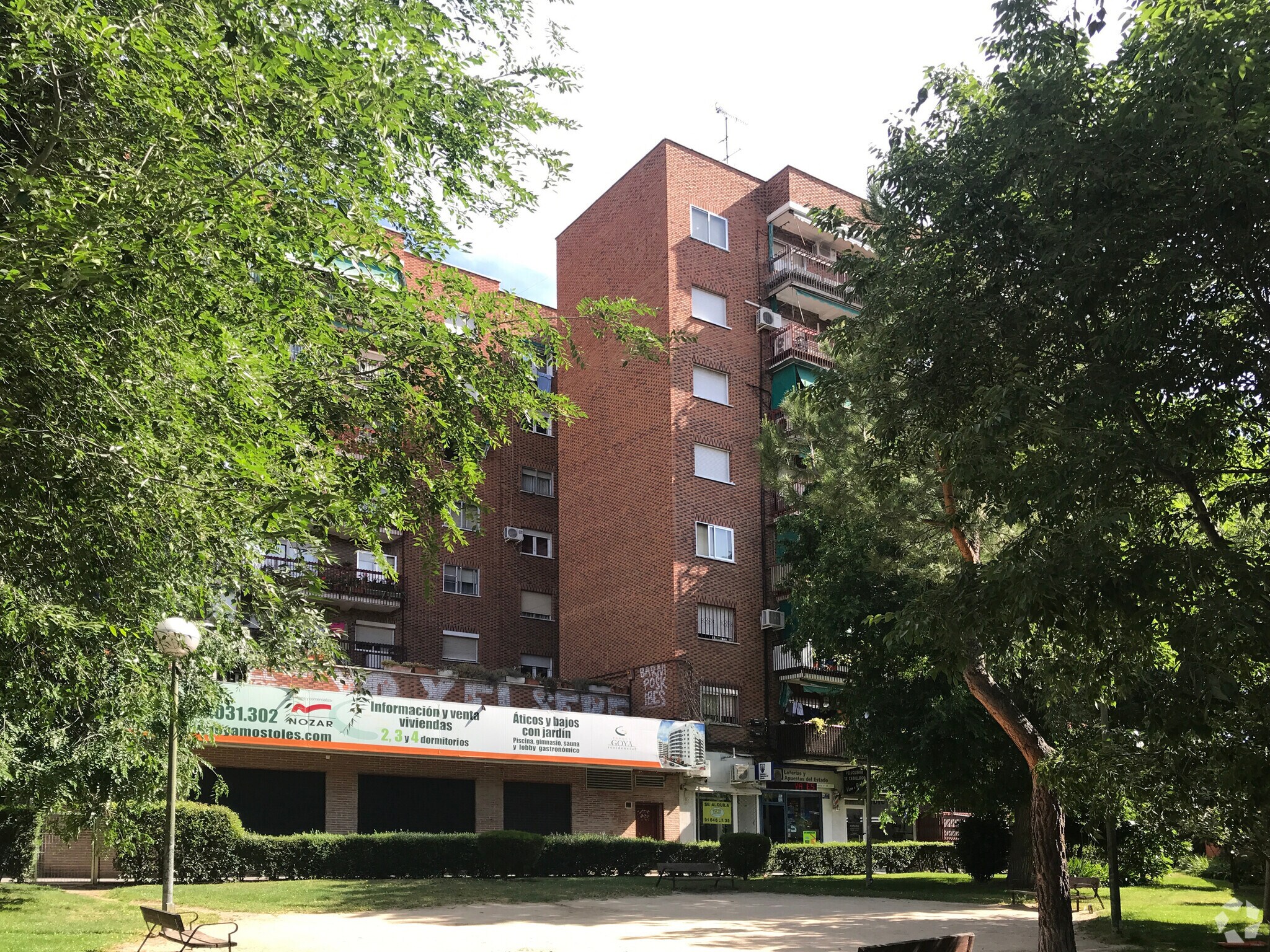 Calle Echegaray, 9, Móstoles, Madrid to rent Primary Photo- Image 1 of 2