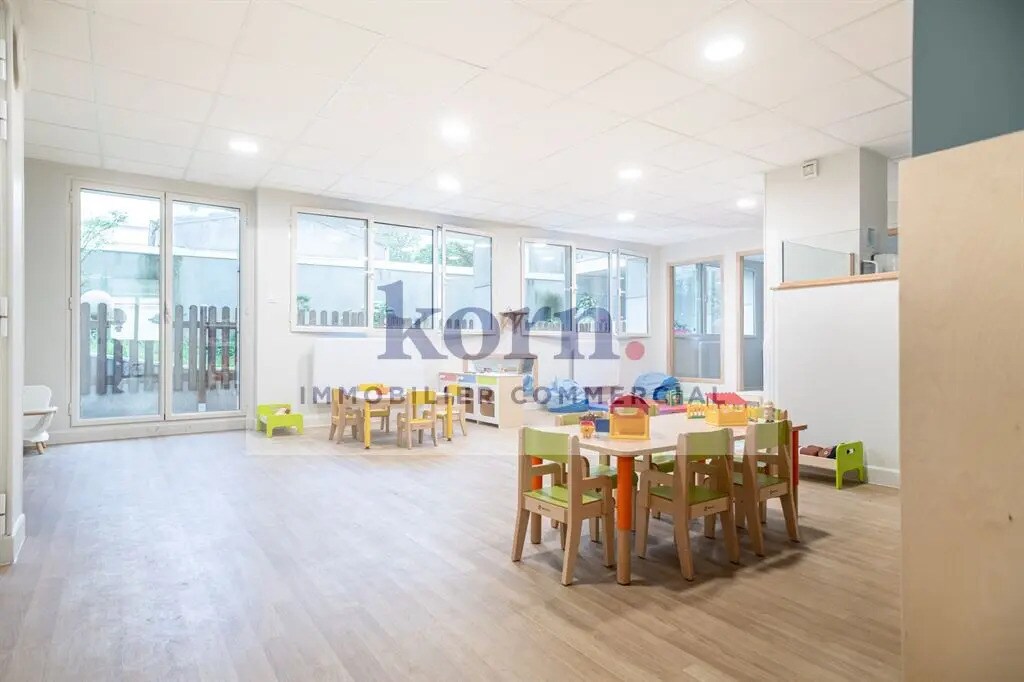 Office in Levallois-Perret to rent Interior Photo- Image 1 of 11