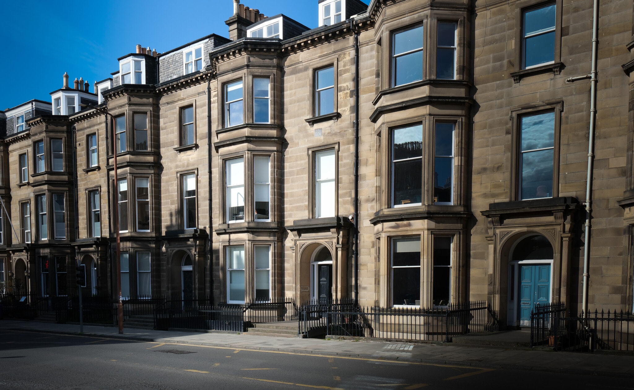 31 Palmerston Pl, Edinburgh to rent Building Photo- Image 1 of 9