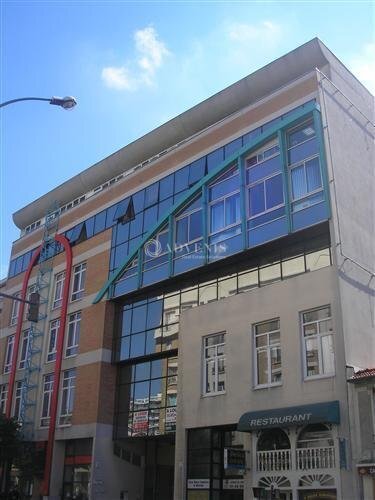 Office in Montreuil to rent Building Photo- Image 1 of 7