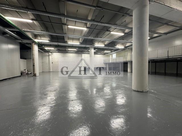 Industrial in Bagnolet to rent Building Photo- Image 1 of 8