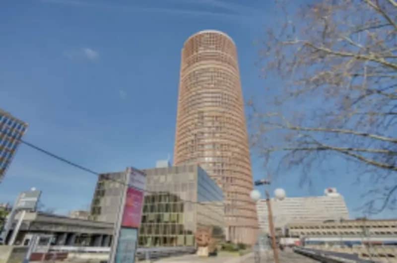 Office in Lyon to rent - Building Photo - Image 1 of 16