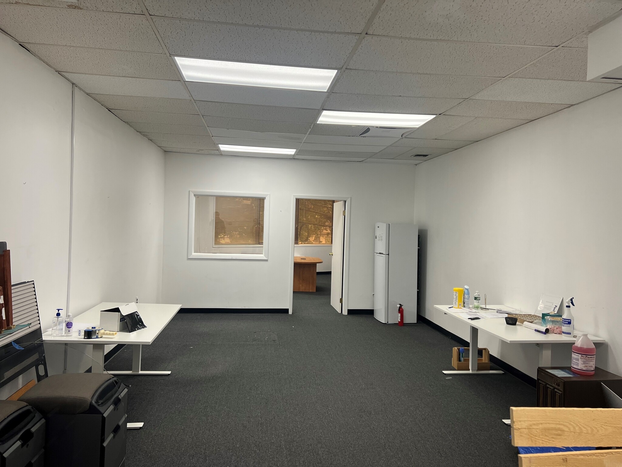 40 Underhill Blvd, Syosset, NY to rent Interior Photo- Image 1 of 2