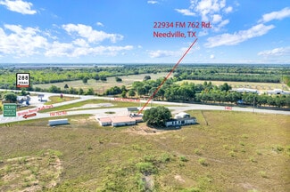 More details for 22934 FM 762 Rd, Needville, TX - Retail for Sale