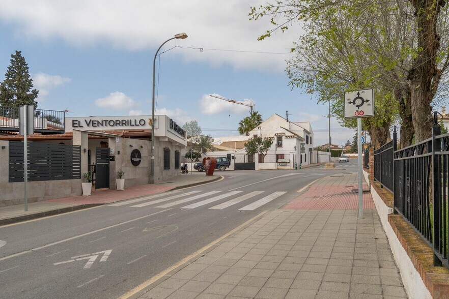 Calle Geranio, 29, Cúllar Vega, Granada for sale - Building Photo - Image 3 of 50