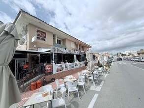 Retail in Torrevieja, Alicante to rent Interior Photo- Image 1 of 19