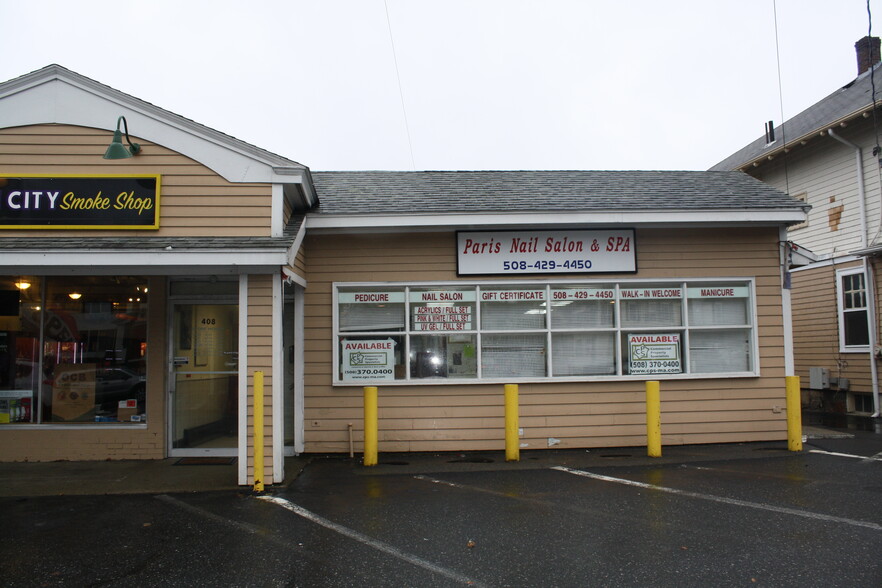 410 Washington St, Holliston, MA for rent - Building Photo - Image 1 of 8