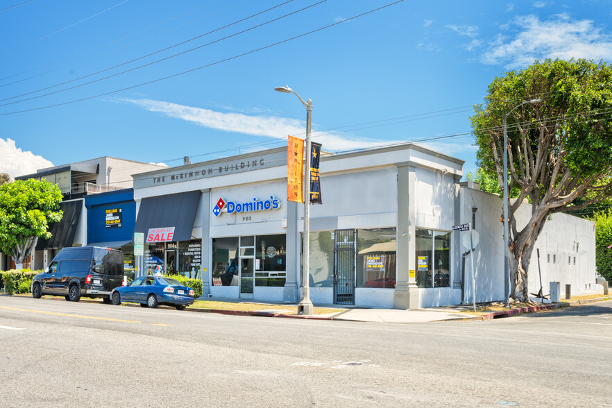 900-902 N La Cienega Blvd, Los Angeles, CA for rent - Building Photo - Image 1 of 6