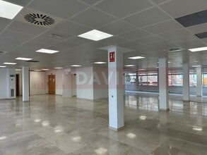 Office in Barcelona, Barcelona to rent Interior Photo- Image 2 of 10
