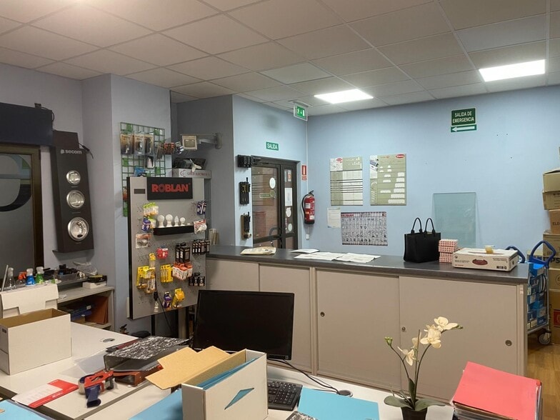 Sector Foresta, 23, Tres Cantos, Madrid for sale - Interior Photo - Image 2 of 28