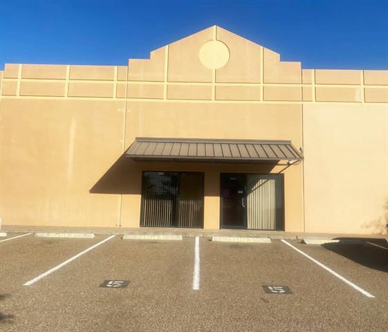 801 Union Pacific Blvd, Laredo, TX for sale - Building Photo - Image 1 of 1