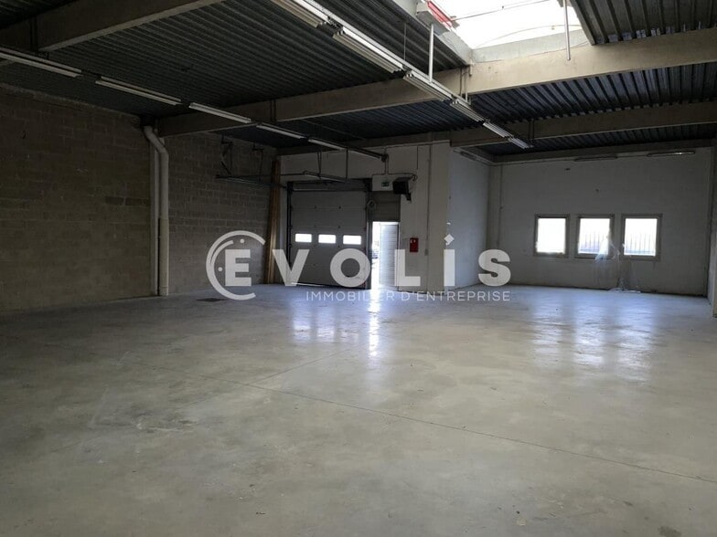 73-75 Boulevard Courcerin, Lognes to rent - Interior Photo - Image 3 of 5