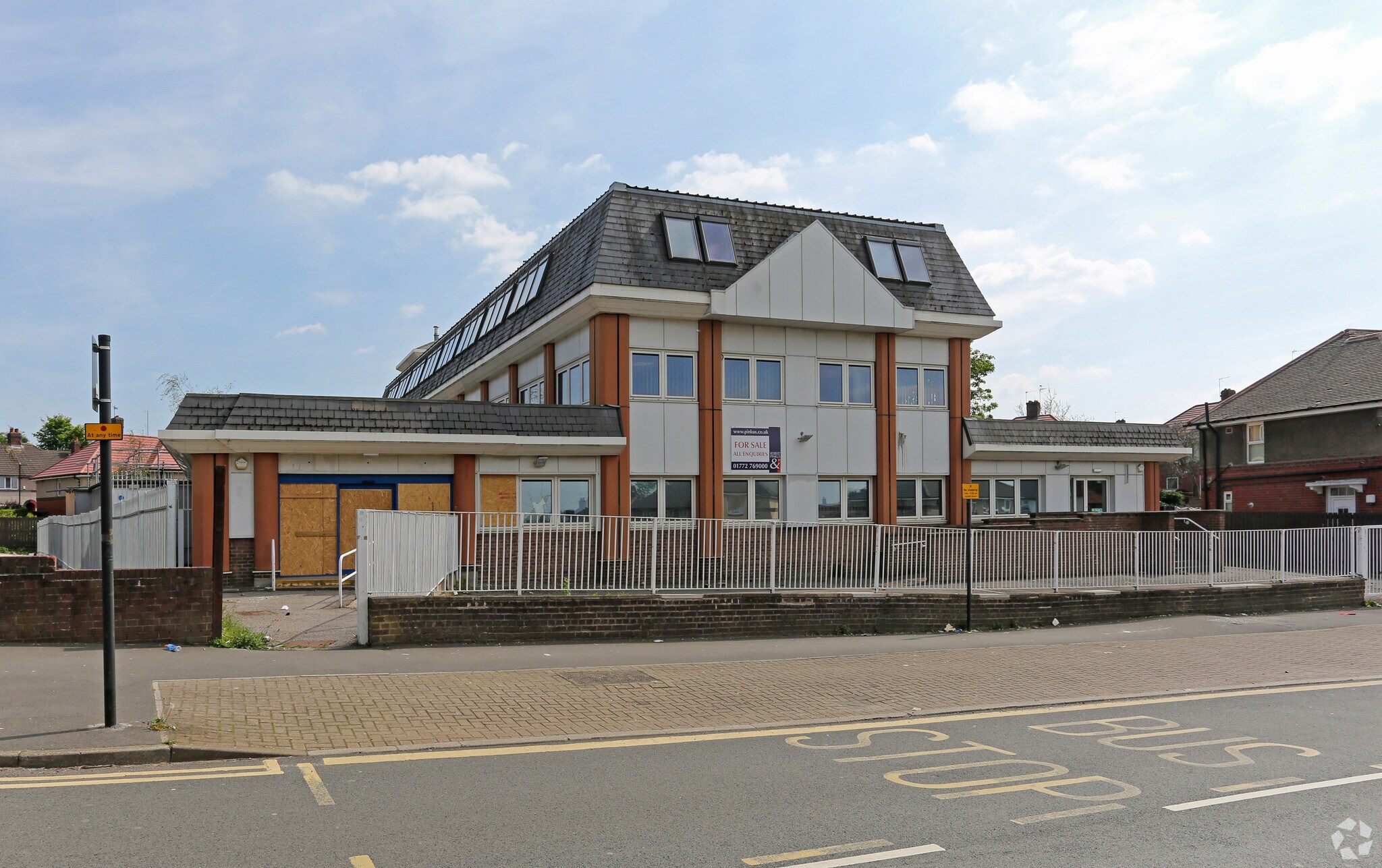 19 Eastern Ave, Sheffield for sale Primary Photo- Image 1 of 1