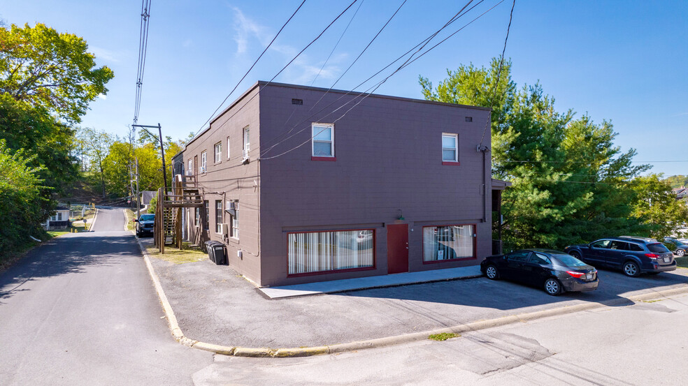 18 Cleveland Ave, Westover, WV for sale - Building Photo - Image 1 of 12