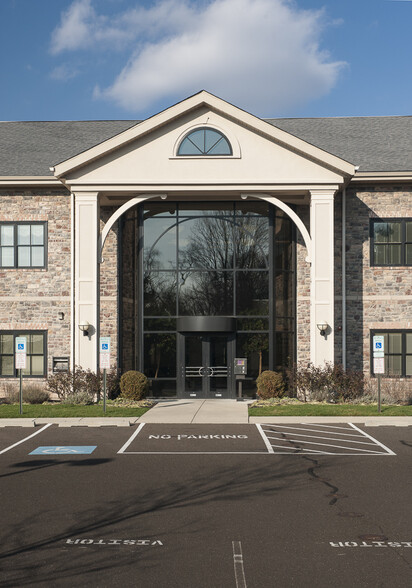 1980 S Easton Rd, Doylestown, PA for rent - Building Photo - Image 3 of 6