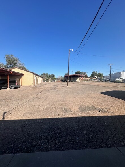 1950 Aspen Cir, Pueblo, CO for rent - Building Photo - Image 2 of 18