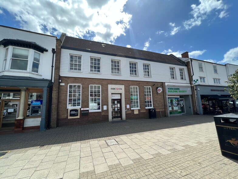 53-57 High St, Newmarket to rent - Building Photo - Image 2 of 2