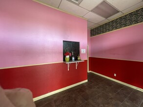 437 S Gilbert Rd, Mesa, AZ for rent Building Photo- Image 2 of 5