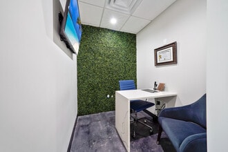 530 NW 54th St, Miami, FL to rent Interior Photo- Image 2 of 20