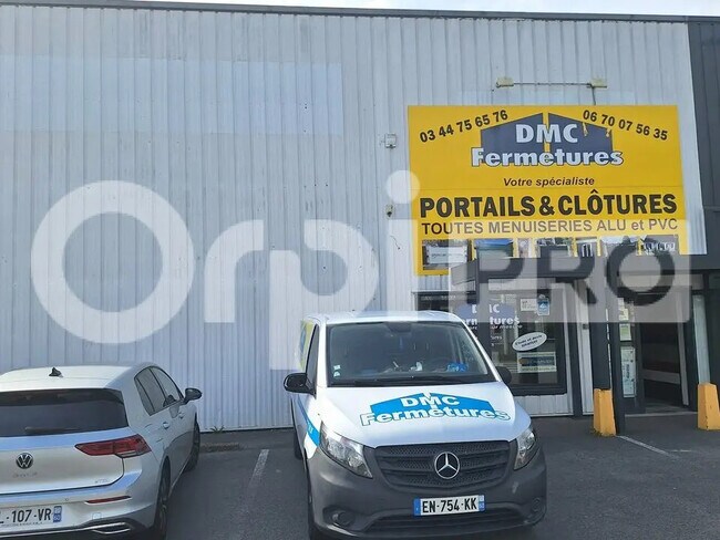 Location Commerce 100 m²