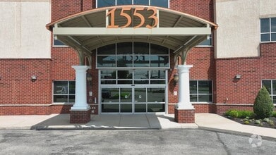 1553 Chester Pike, Crum Lynne, PA to rent - Commercial Listing Video 