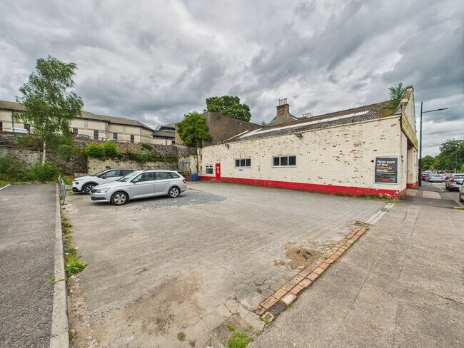 More details for 87-89 Whitesands, Dumfries - Retail to Rent