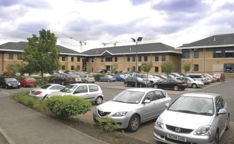 Almondvale Blvd, Livingston to rent Building Photo- Image 1 of 10