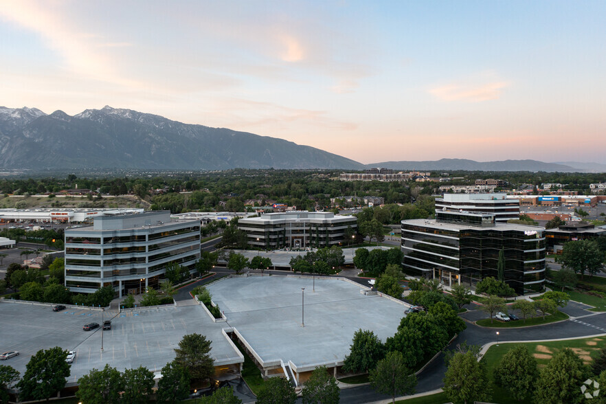 6995 S Union Park Ctr, Midvale, UT for rent - Building Photo - Image 3 of 3