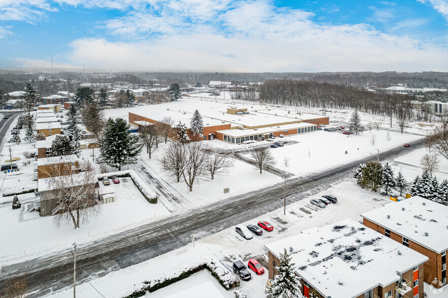 200 Boul Grand N, Cowansville, QC for rent - Aerial - Image 2 of 44