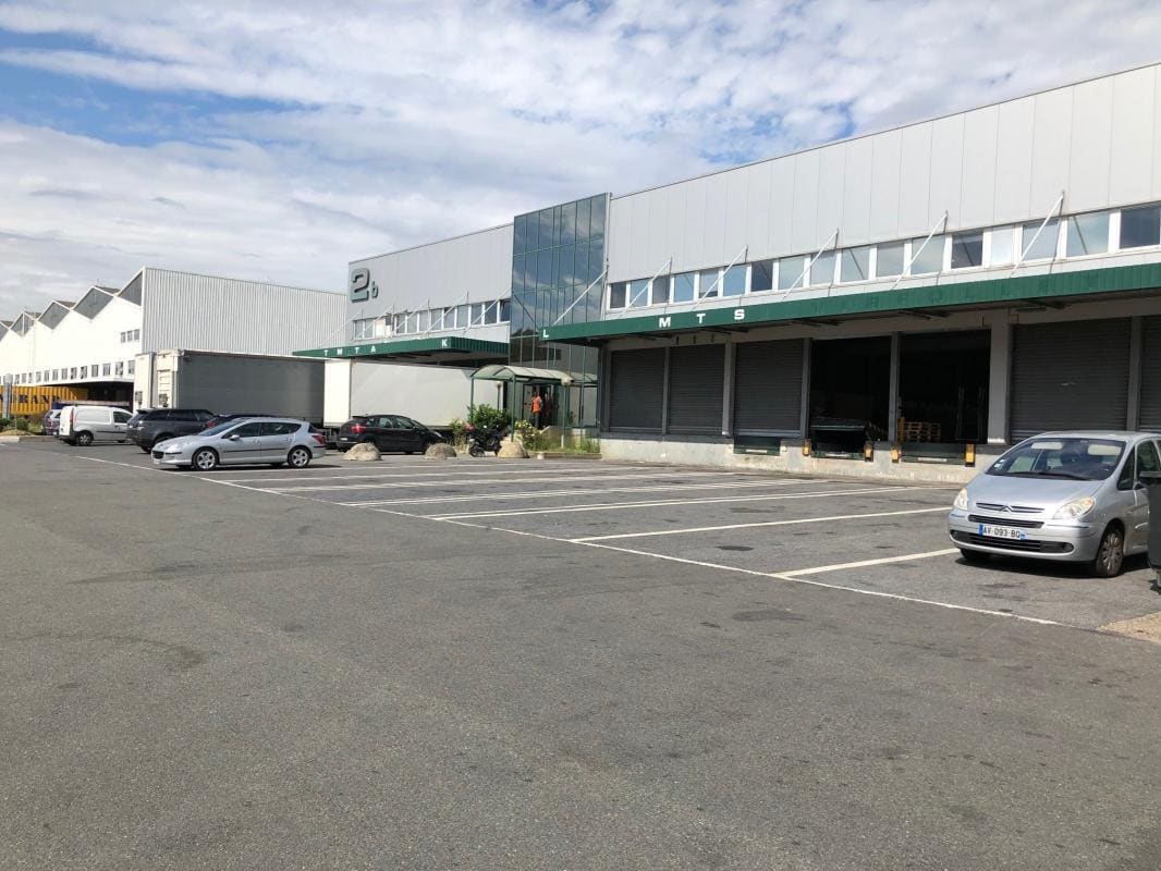 Garonor, Aulnay-sous-Bois to rent Building Photo- Image 1 of 9