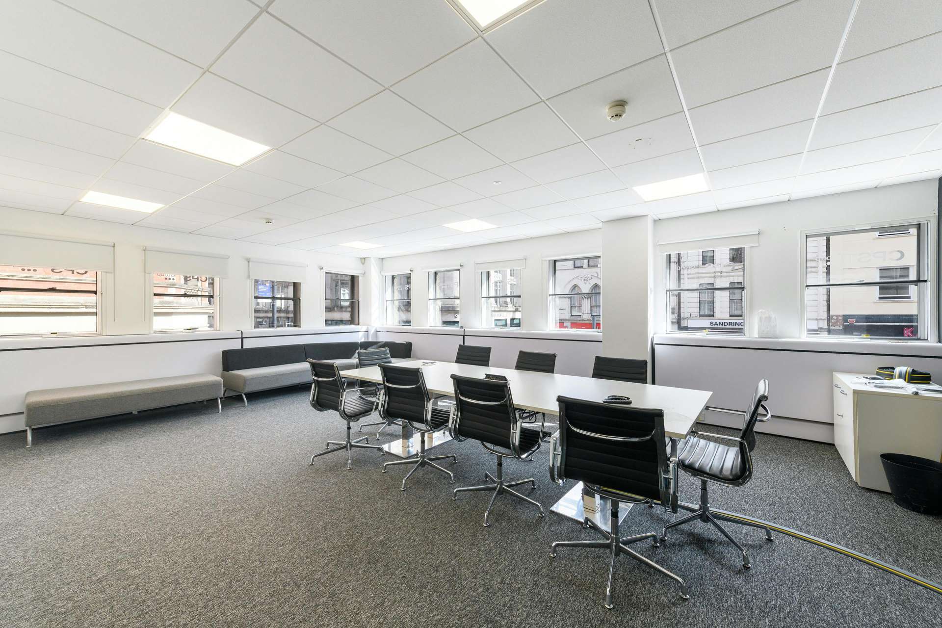 101 St. Mary St, Cardiff to rent Interior Photo- Image 1 of 8