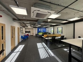 Victoria Rd, Bicester to rent Interior Photo- Image 1 of 9