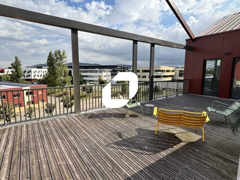 Chemin Du Plateau, Dardilly to rent - Building Photo - Image 3 of 6