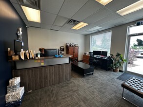 11929 40th St SE, Calgary, AB to rent Interior Photo- Image 2 of 6