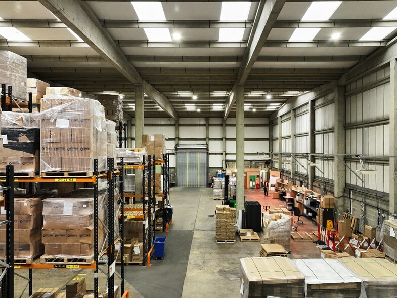 Leafield Way, Corsham to rent - Interior Photo - Image 3 of 4