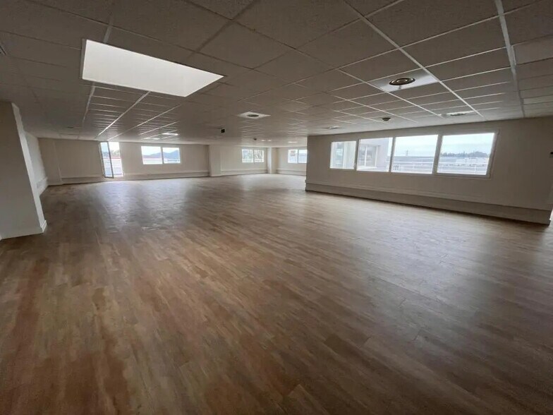 Office in La Farlède for sale - Building Photo - Image 3 of 6